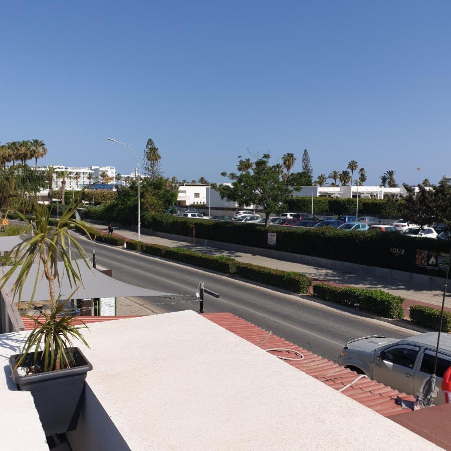 Ferienwohnung Ahoy Deluxe Apts Agia Napa Exterior foto